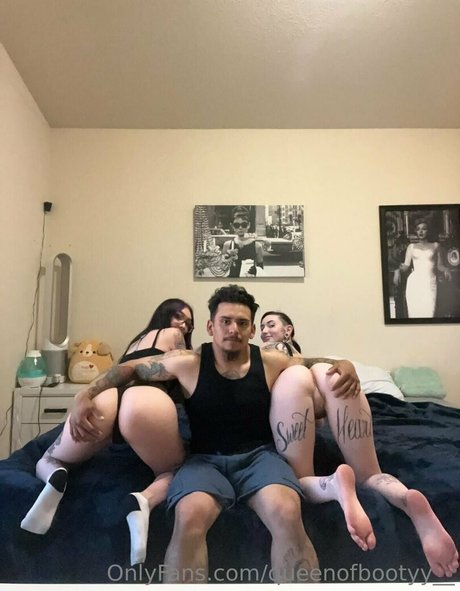 queenofbootyy__ actrice nue image