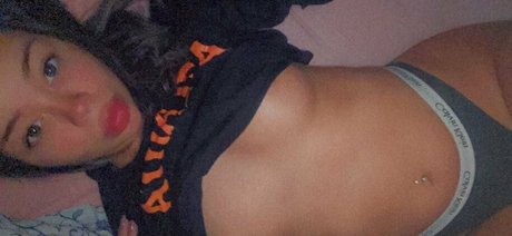 miss lightskin j star du porno galerie