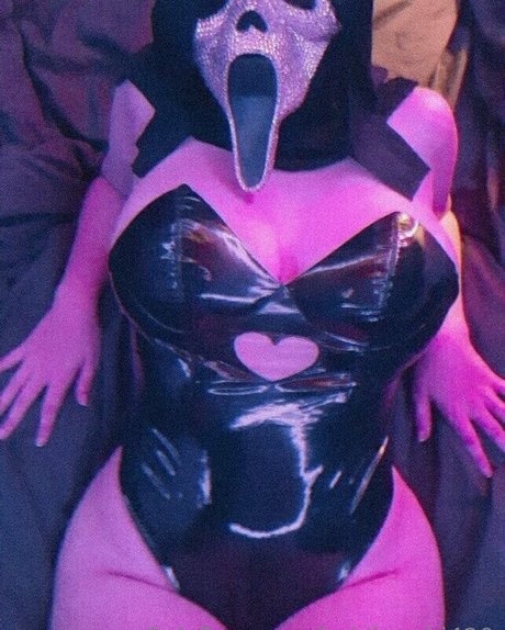 Rachael Mizak étoile érotique photos