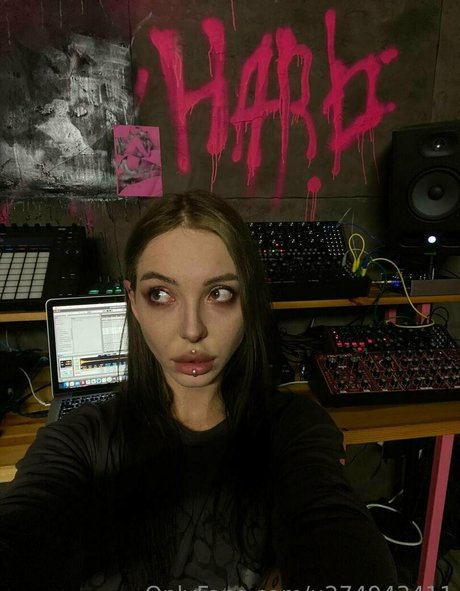 lacydeexxx modèle érotique photo