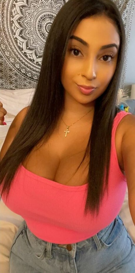 Mimi Russo étoile parfaite images