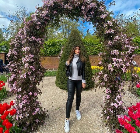 Ylenia Bevelacqua xxx étoile galeries