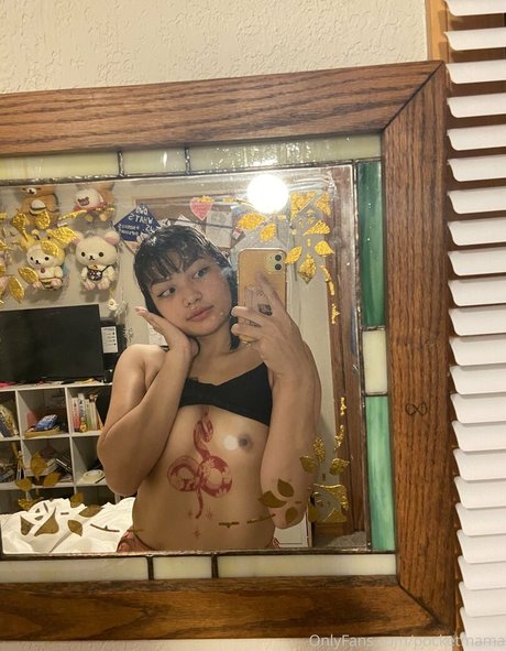 sunisa bby modèle adulte photo