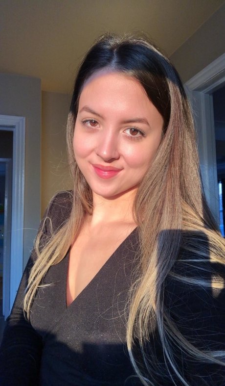 Brikitch modèle érotique photo