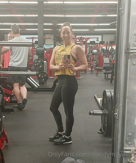 mandymayak05 actrice exclusive des photos