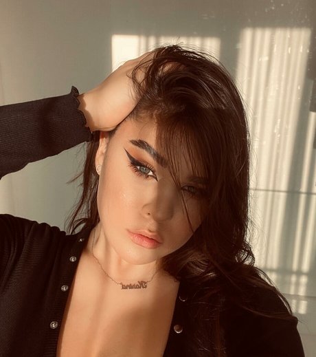 séduction onlyfans adulte de haute qualité img