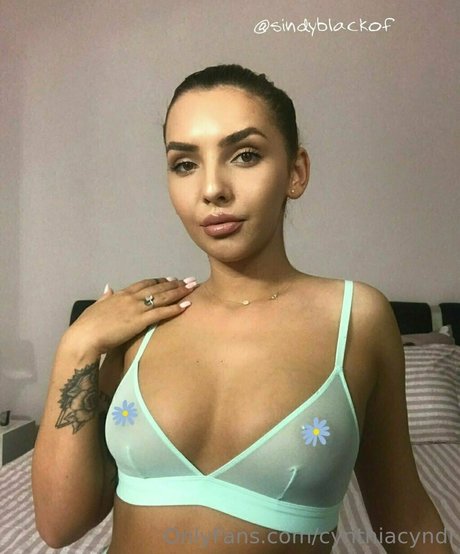 cynthiacyndi star du porno sympa des photos