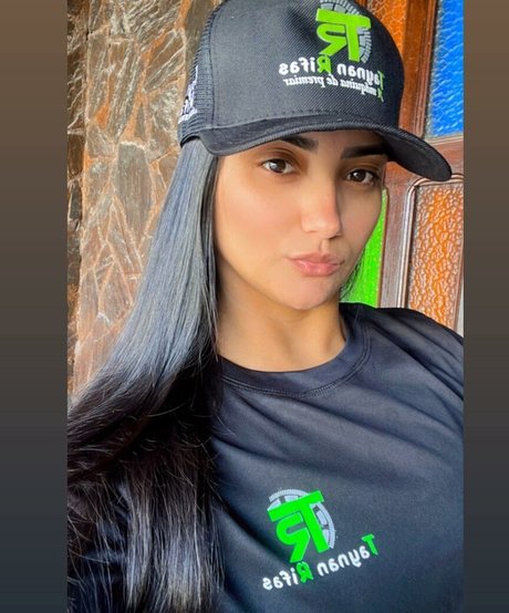 Gabriela Batista Torres star érotique des photos