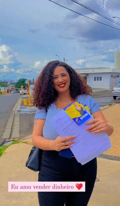 Maria T actrice sexy photos