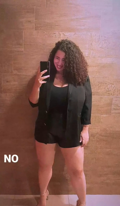 Maria T star du porno exclusive photos