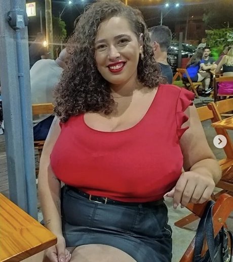 Maria T star du porno chaud des photos