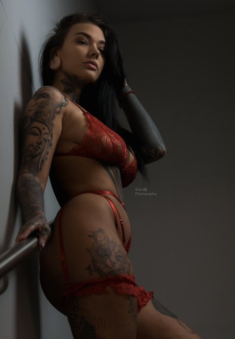 Nika Kimi star du porno chaud photos