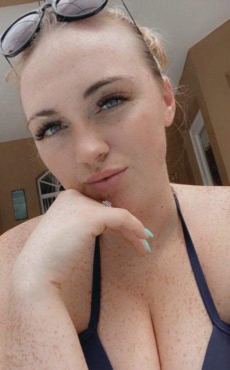 chatte dégoulinante et humide onlyfans nu pornographique img