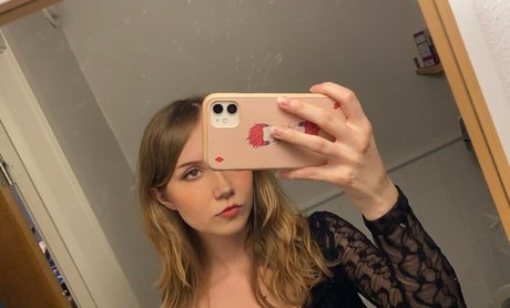 pipe éjaculation dans la bouche onlyfans assez haute qualité photos