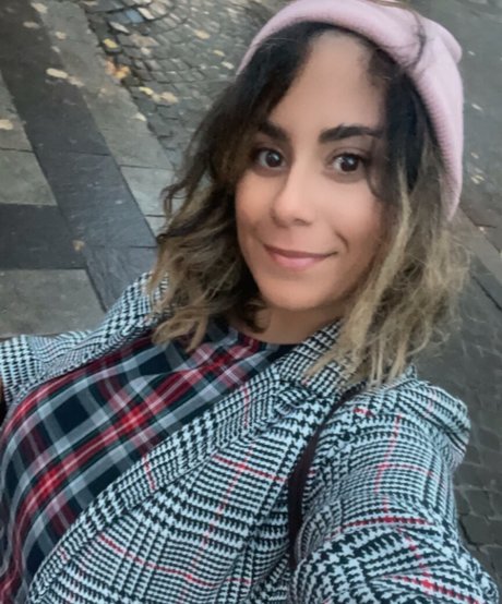 Lia Grimmie modèle érotique galerie