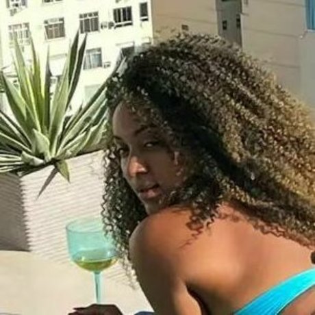 Rubia Gabi actrice libre img