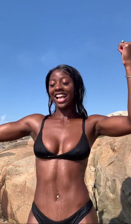 Khaddi Sagnia actrice xxx photo