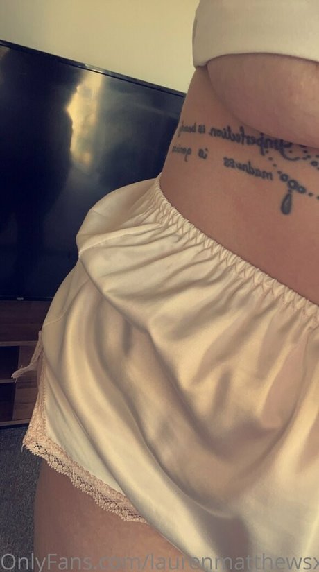 laurenmatthewsx actrice artistique img