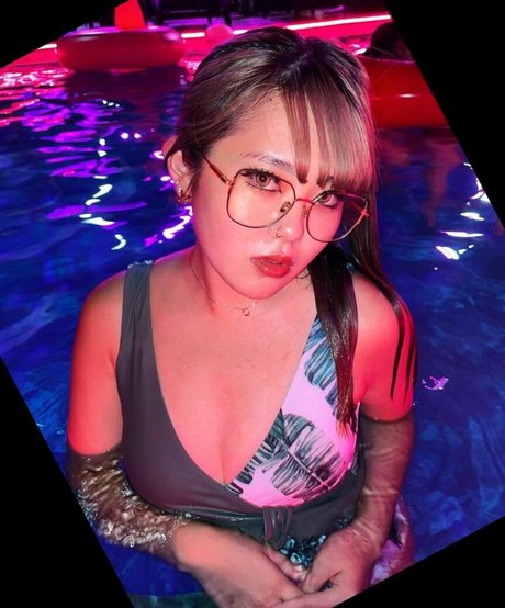 se déshabiller uniquement pour les fans xxx parfait archive