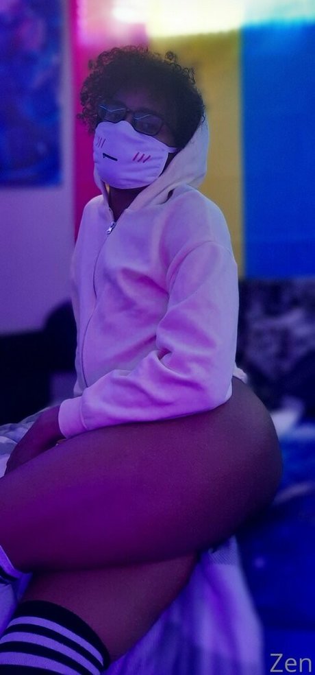 gassyzen actrice de grande qualité galeries