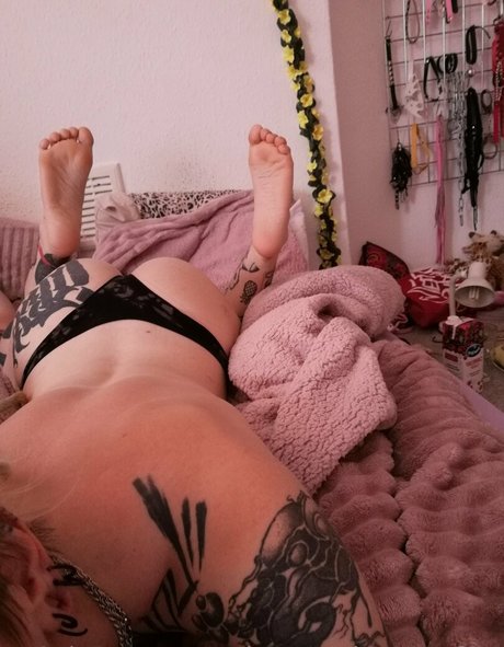 welcometothesewerfree actrice sexy images