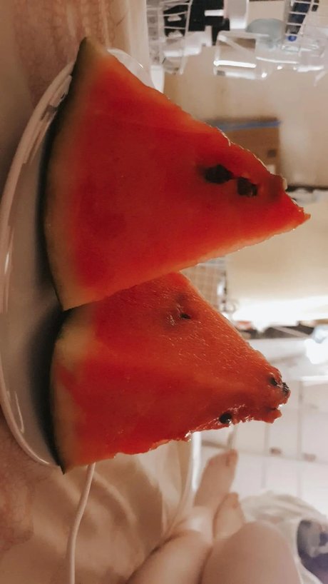 Tsuruko The Alien art étoile archive