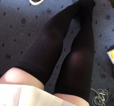 Tsuruko The Alien étoile adulte des photos