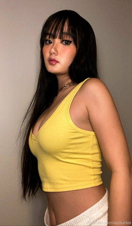 LittleBunnyBabie actrice artistique galerie