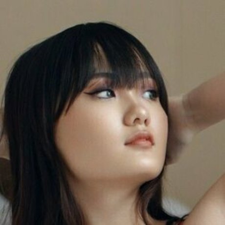 LittleBunnyBabie star du porno nue collection