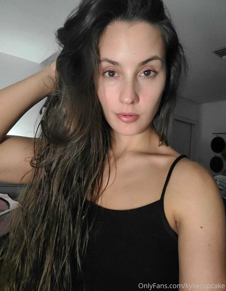 milf blonde uniquementfans parfait et sexy archive