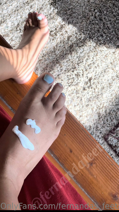 fernandas feet888 actrice sexy photo