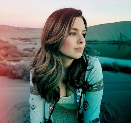 KatyRose9 actrice chaude des photos