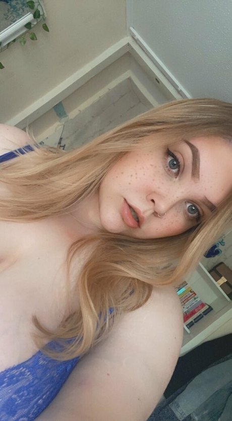 pr1ncessgl1tter sexe star galeries