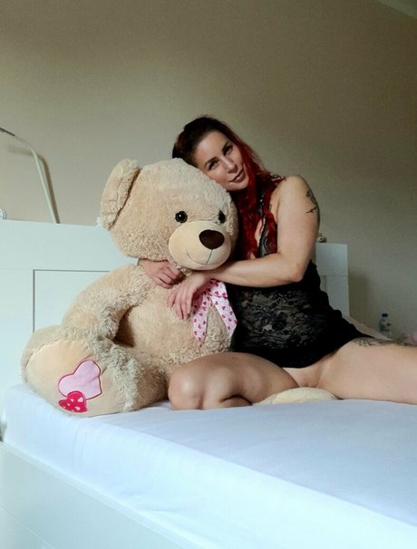 larraphoenix modèle artistique images