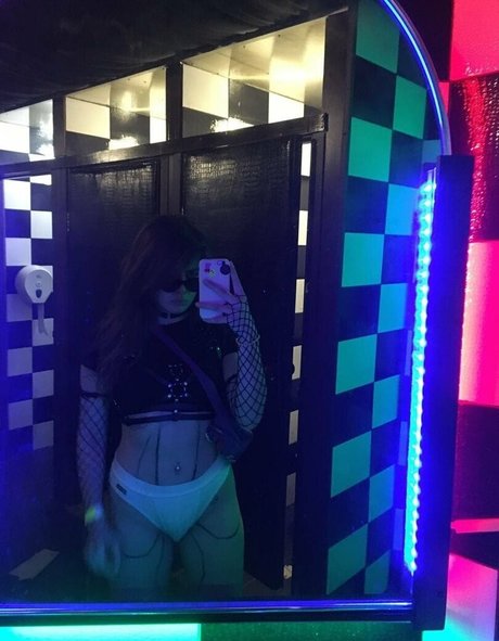 lanaffox star exclusive galeries