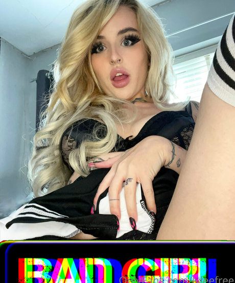 lyleefree modèle sympa images