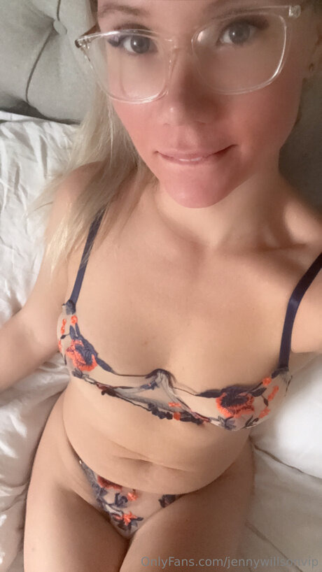 jennywillsonvip actrice exclusive des photos