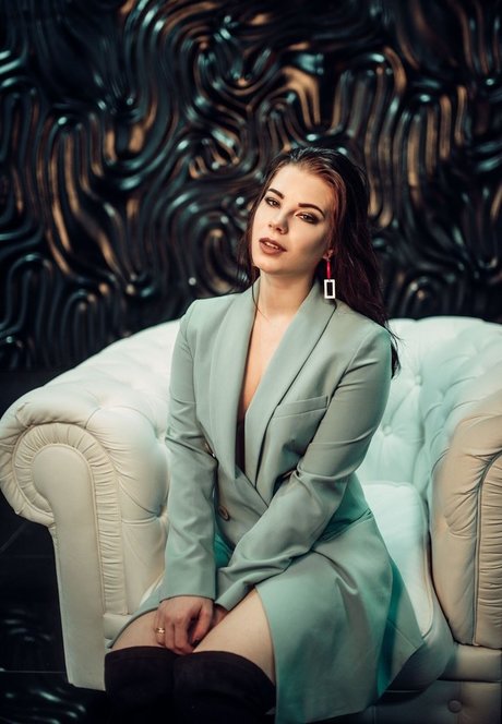 onlyfans populaires et gratuits art photos