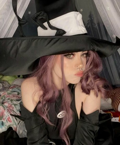 pipssqueakss modèle nu image