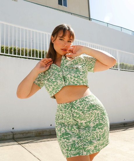 Venezia Cruz actrice sexy archive