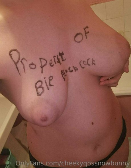 cheekyqossnowbunny modèle meilleur archive