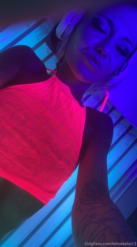 kelsiekelss13 étoile chaude galeries
