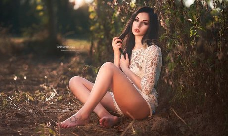 Giada Cristina Bessi nus étoiles galerie