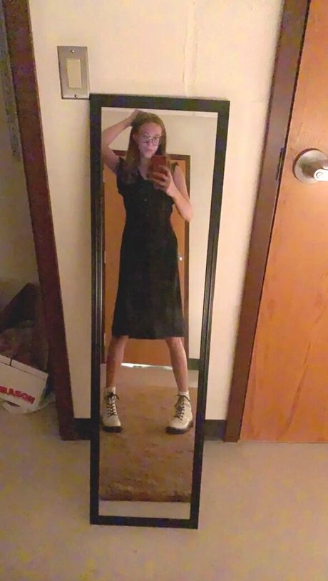 Zee R_ star érotique archive