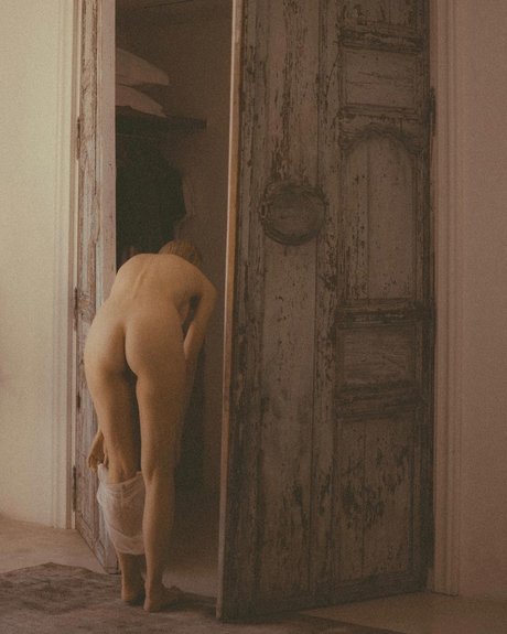 Niki Anson actrice nue galerie