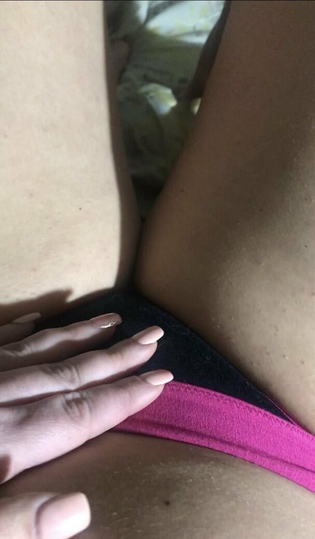 curvaceous barbie étoile nue image