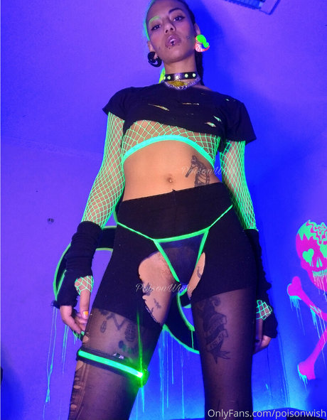 poisonwish actrice de grande qualité images