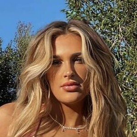 Madi Monroe modèle nu images