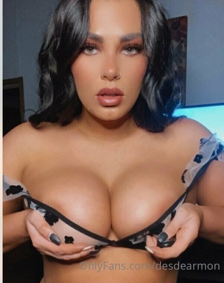 belle ladyboy onlyfans sexe exclusif photos