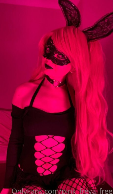pink freya free actrice hd galeries